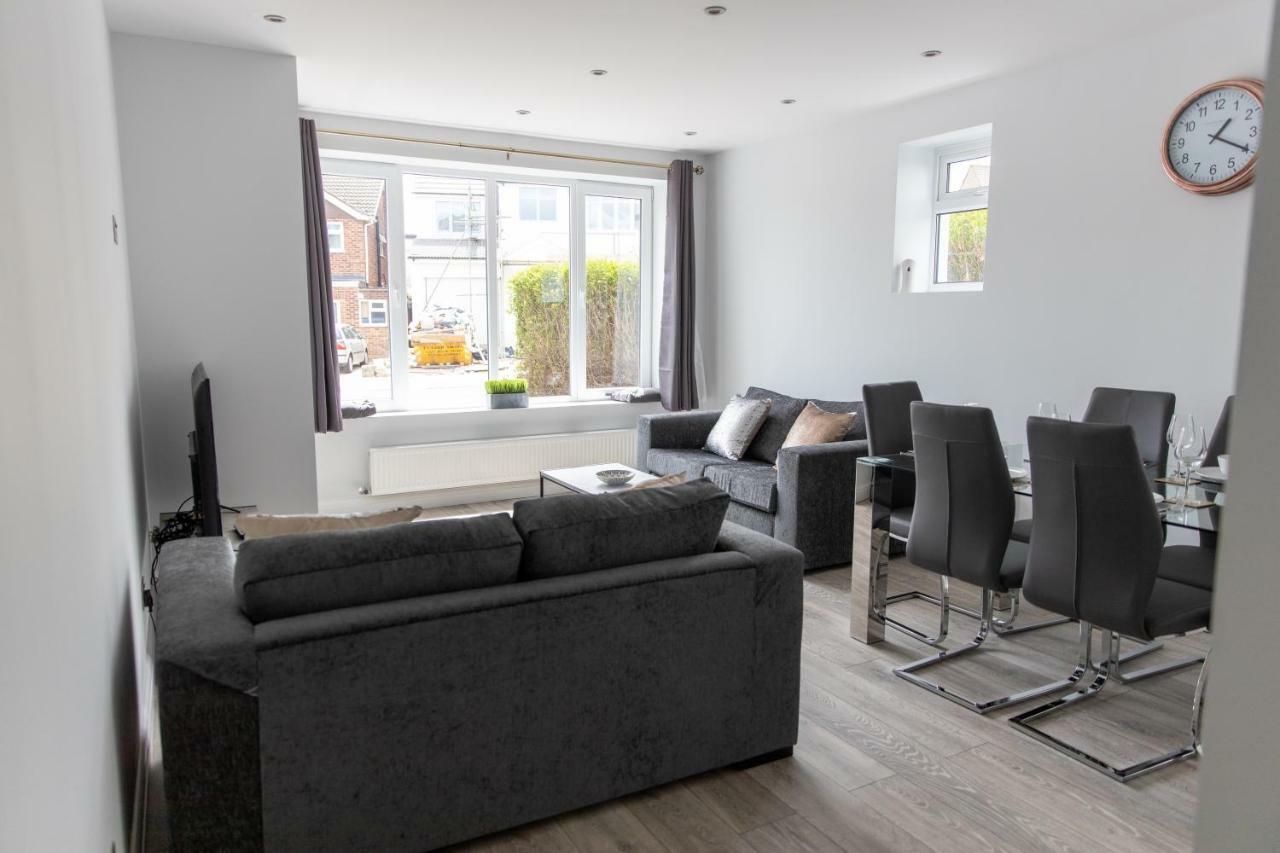 London Northwick Park Serviced Apartments By Riis Property Harrow Exterior foto