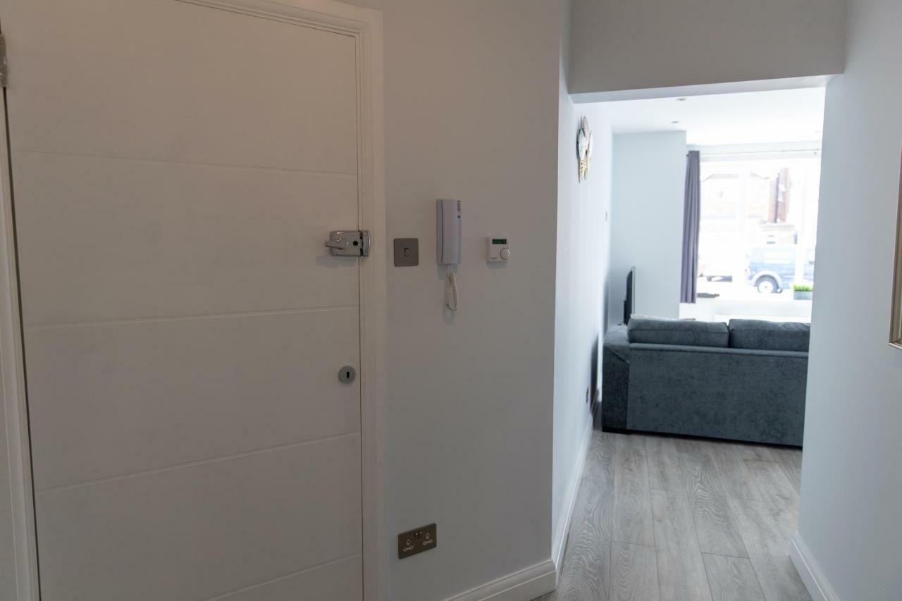 London Northwick Park Serviced Apartments By Riis Property Harrow Exterior foto